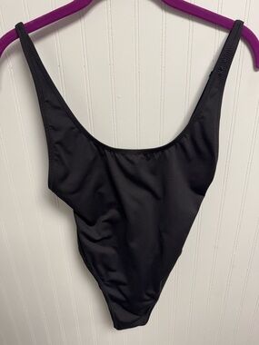 Skims Recycled Swim Scoop Neck Onepiece Small Onyx NWT